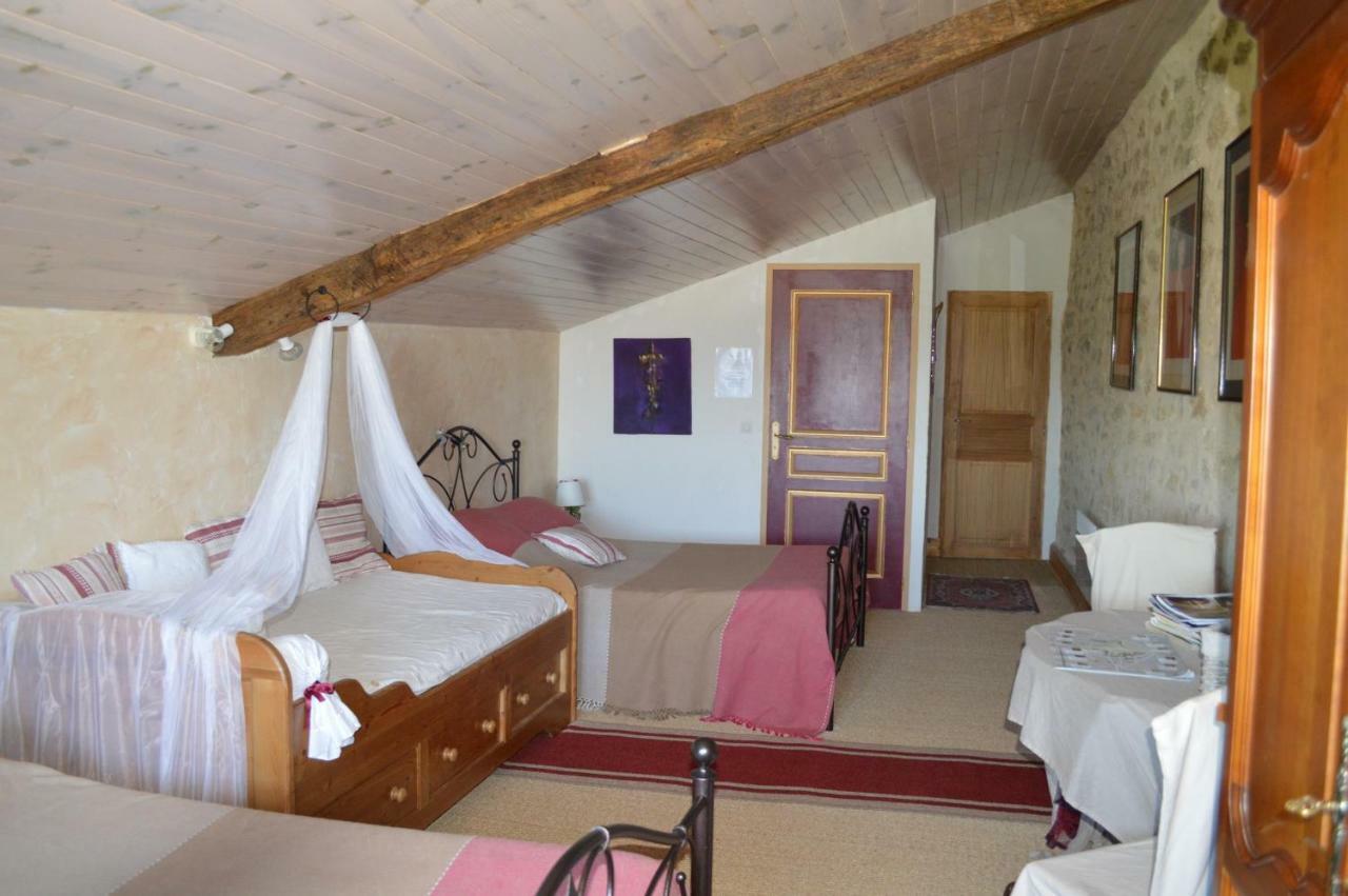 Bed and Breakfast Le Prieure à Saint-Pey-de-Castets Extérieur photo